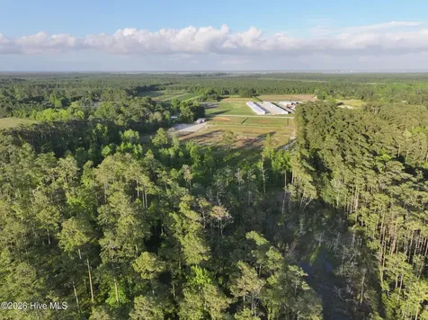 705 Russells Creek Road Beaufort NC 28516