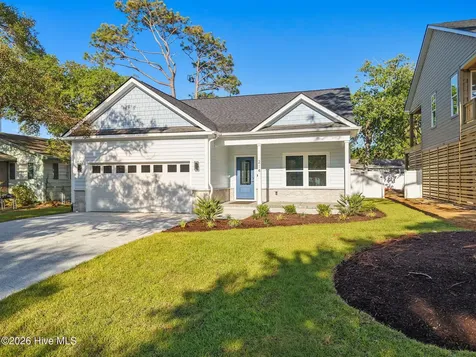 214 NE 38th Street Oak Island NC 28465