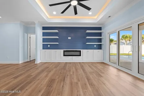 214 NE 38th Street Oak Island NC 28465