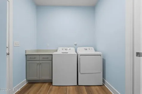 214 NE 38th Street Oak Island NC 28465
