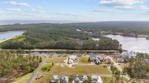 23 Eastcove Way Oriental NC 28571