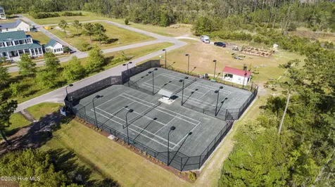 23 Eastcove Way Oriental NC 28571