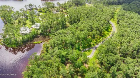 164 Broadview Point Oriental NC 28571