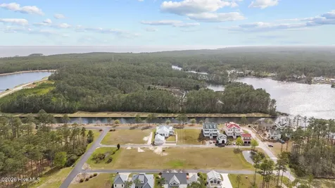 35 Eastcove Way Oriental NC 28571