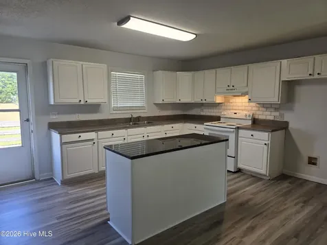 303 Olive Branch Boulevard Grifton NC 28530