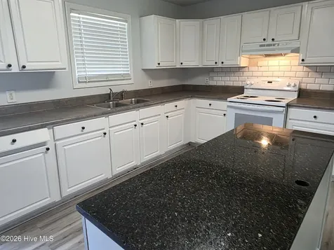 303 Olive Branch Boulevard Grifton NC 28530
