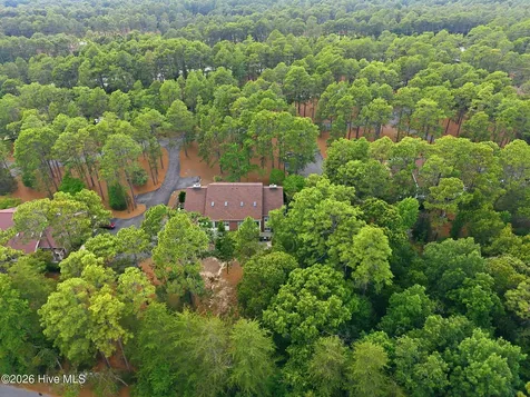 13 Pinehurst Manor Road Pinehurst NC 28374