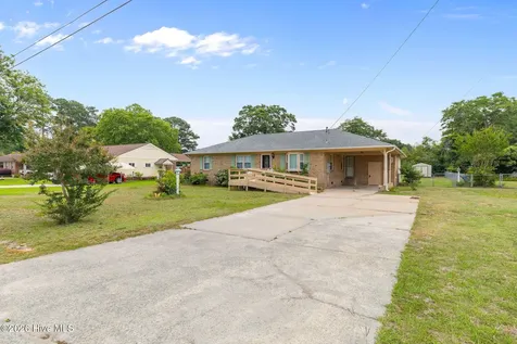 106 Pinewood Drive Goldsboro NC 27534