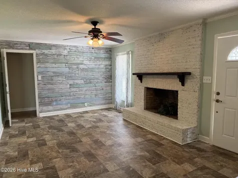 3144 Wintergreen Road Cove City NC 28523