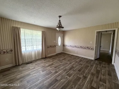 3144 Wintergreen Road Cove City NC 28523