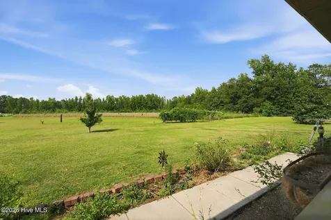 1134 Dixie Drive Red Springs NC 28377