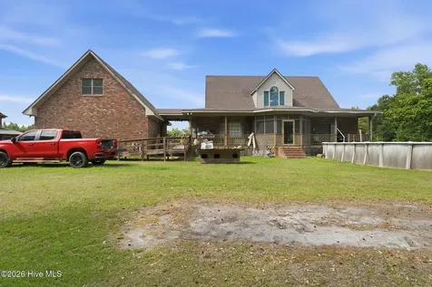 1134 Dixie Drive Red Springs NC 28377