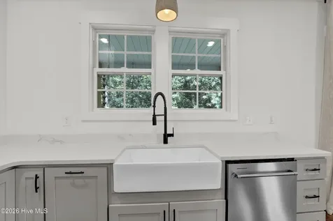102 N Kingfisher Lane Hampstead NC 28443