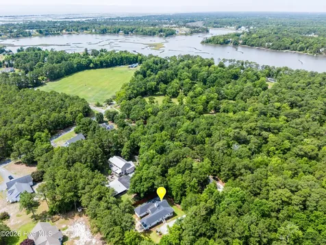 102 N Kingfisher Lane Hampstead NC 28443
