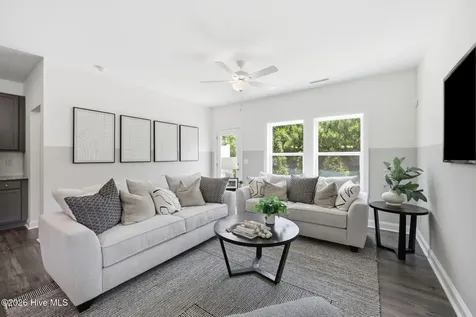 404 Barrington Row Avenue Zebulon NC 27597