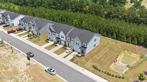 404 Barrington Row Avenue Zebulon NC 27597