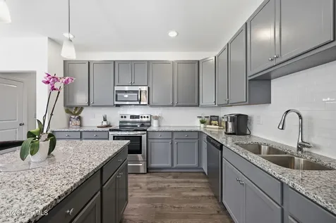 404 Barrington Row Avenue Zebulon NC 27597