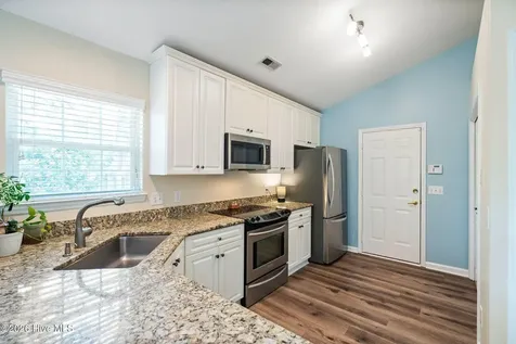 4900 Trailing Vine Lane Wilmington NC 28409