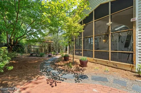 4900 Trailing Vine Lane Wilmington NC 28409