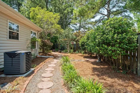 4900 Trailing Vine Lane Wilmington NC 28409