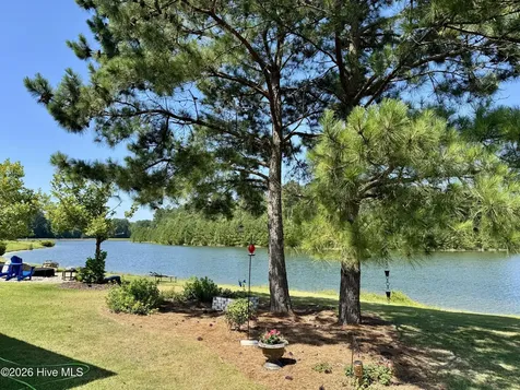 4030 Reunion Pointe Lane New Bern NC 28562