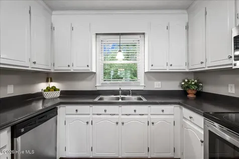 226 Glenwood Trail Goldsboro NC 27534