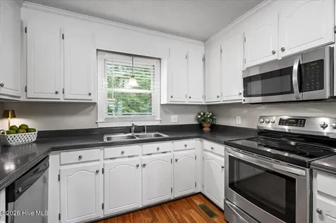 226 Glenwood Trail Goldsboro NC 27534