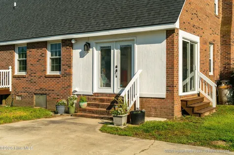 5723 Bowen Drive Grifton NC 28530
