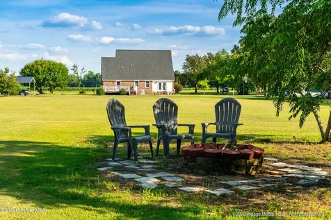 5723 Bowen Drive Grifton NC 28530