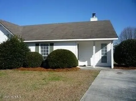 4102 Bear Court Wilmington NC 28403