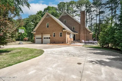 205 Pescud Street Tarboro NC 27886