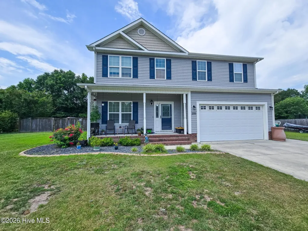 205 Bell Ridge Lane Hubert NC 28539