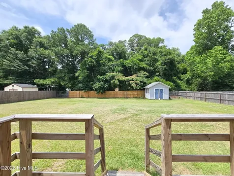 205 Bell Ridge Lane Hubert NC 28539