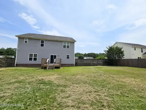 205 Bell Ridge Lane Hubert NC 28539