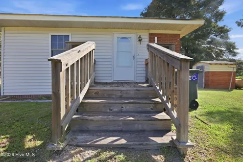 4415 Reaves Road Ayden NC 28513
