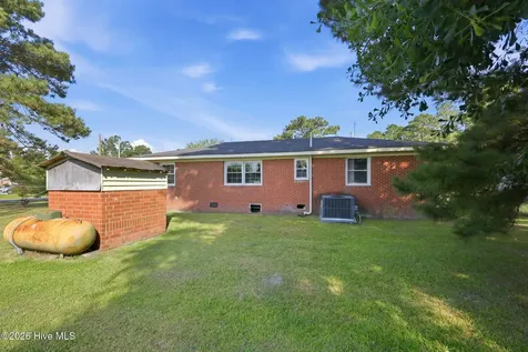 4415 Reaves Road Ayden NC 28513