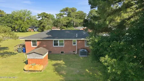 4415 Reaves Road Ayden NC 28513