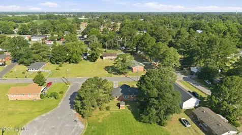 4415 Reaves Road Ayden NC 28513