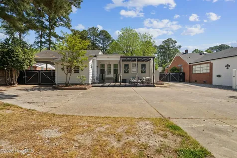 1809 Nash Street NW Wilson NC 27893