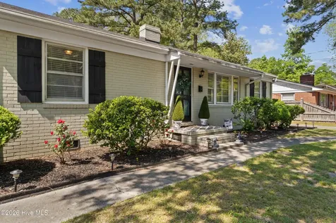 1809 Nash Street NW Wilson NC 27893