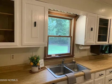 133 Ridge Road Newport NC 28570
