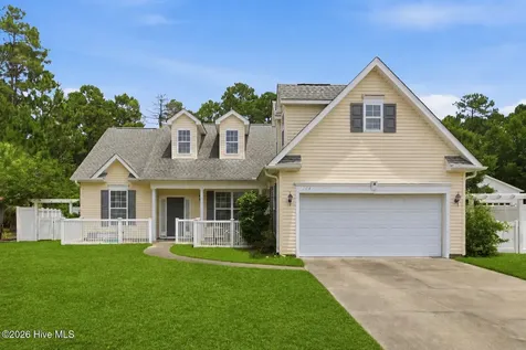 714 E Pipers Glen Shallotte NC 28470