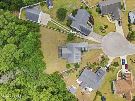 714 E Pipers Glen Shallotte NC 28470
