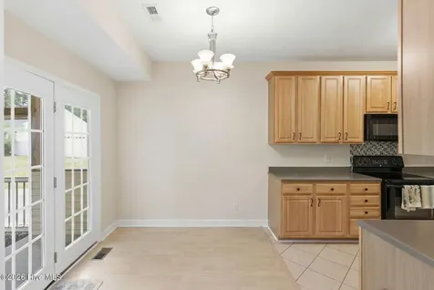 714 E Pipers Glen Shallotte NC 28470