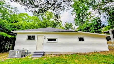 128 Dawkins Street Rockingham NC 28379