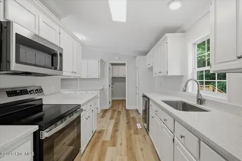 1383 Russell Road SW Shallotte NC 28470