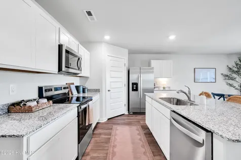 458 Driftwood Drive Richlands NC 28574