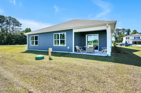 458 Driftwood Drive Richlands NC 28574
