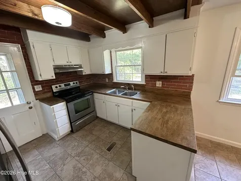 12940 Montclair Drive Laurinburg NC 28352