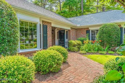 36 Courtney Place Southern Pines NC 28387